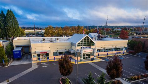 " more Goodwill Industries of the Columbia Willamette 2. . Goodwill in beaverton